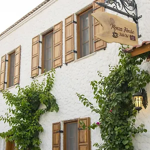 Monza House Otel